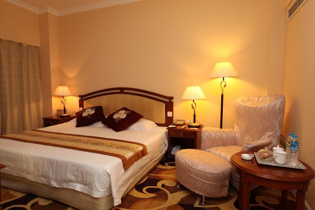 Milky Way Hotel Harbin Room photo