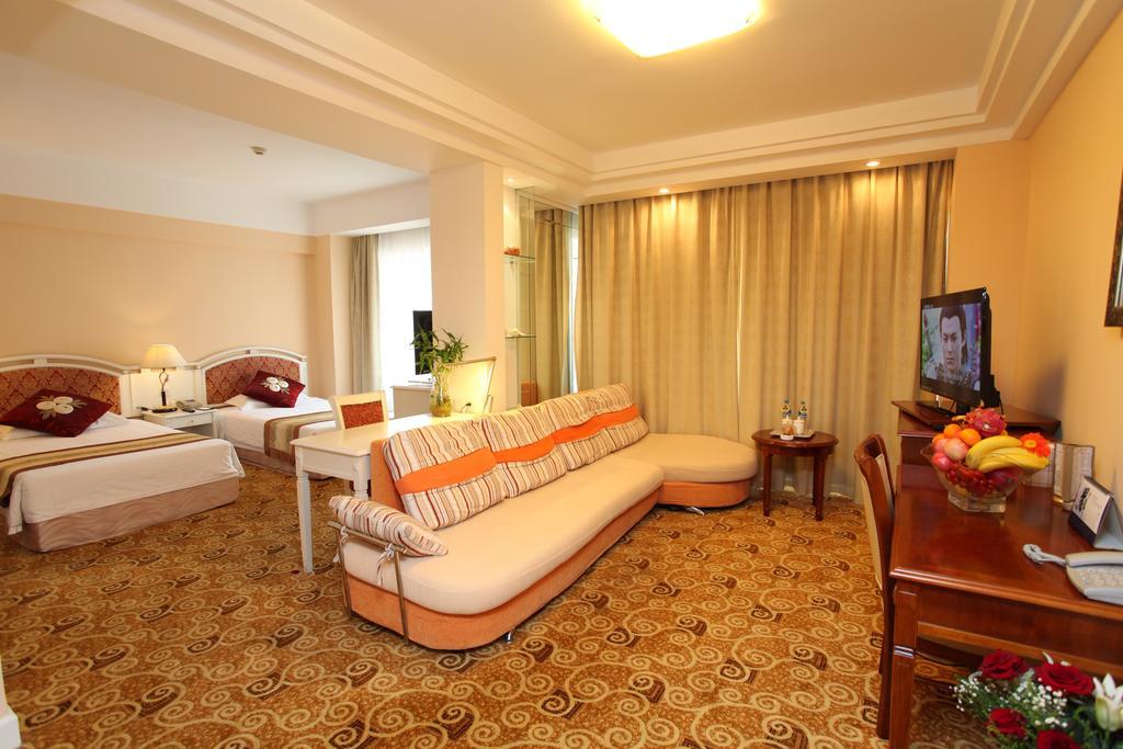 Milky Way Hotel Harbin Room photo