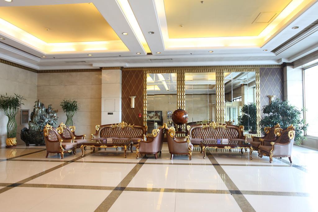 Milky Way Hotel Harbin Exterior photo